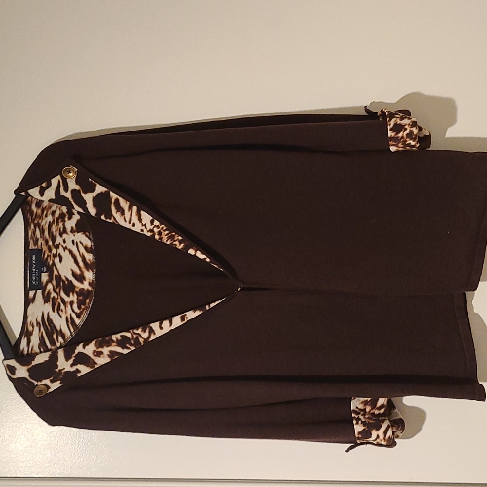 NWT Jones of New York Knit Jacket,  Size M, Brown/Cream Animal Print